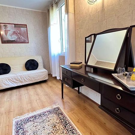 Chambres D'Hotes Le Muguet Mandacou Exterior foto