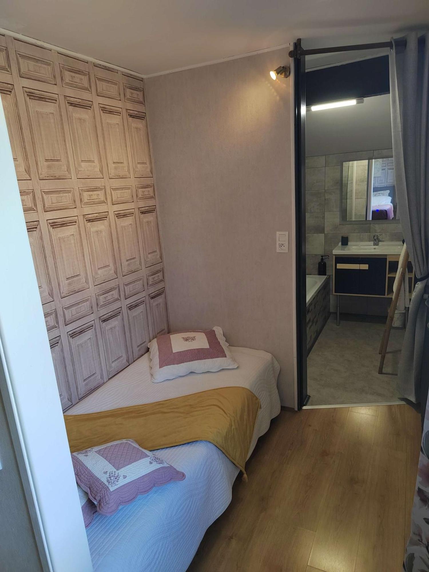 Chambres D'Hotes Le Muguet Mandacou Exterior foto
